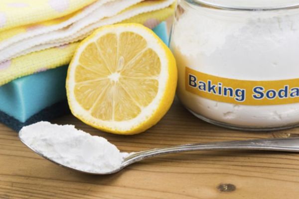 Giải pháp giúp thông tắc bồn cầu đơn giản bằng baking soda và chanh