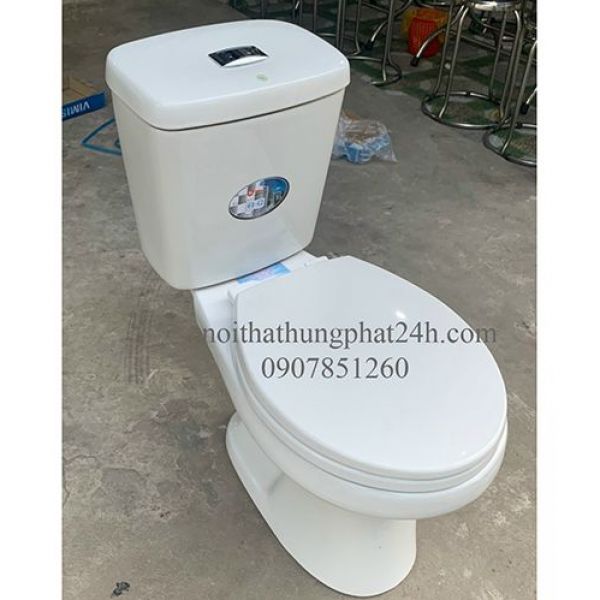 Bồn cầu vệ sinh 2 khối giá rẻ Minh Long xả nhấn