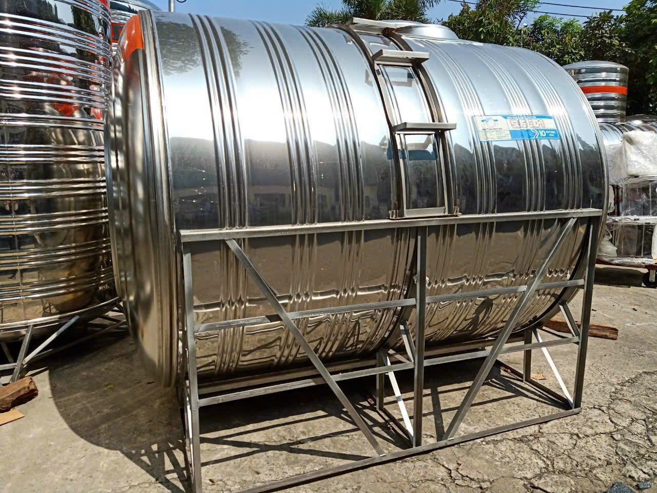 Bồn Nước  Inox Hwata 500 Lít Nằm