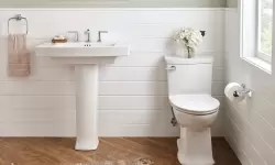 Khoảng cách giữa lavabo và bồn cầu tiêu chuẩn