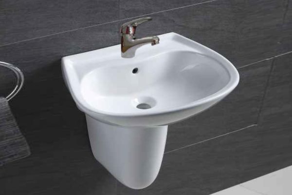 Lavabo có phần chân lửng là lựa chọn cho không gian nhỏ gọn