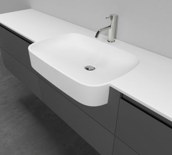 Lavabo mặt âm bàn Inax là một trong những sản phẩm nổi bật của Nhật Bản