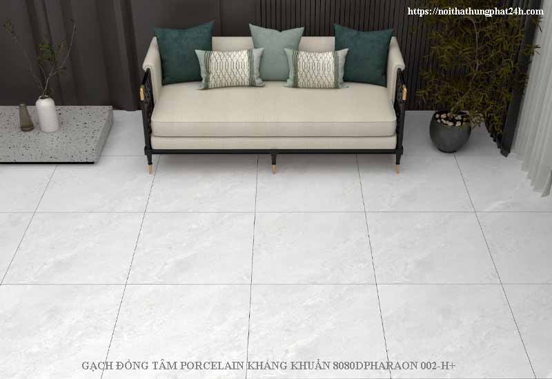 Gạch Đồng Tâm 8080 PHARAON002 với bề mặt nhám mờ giúp tăng ma sát, hạn chế trơn trượt, an toàn khi sử dụng