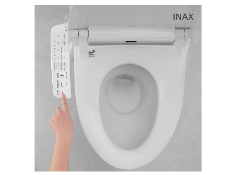 Nắp bồn cầu thông minh Inax là dòng sản phẩm cao cấp, tích hợp các tính năng hiện đại nhất