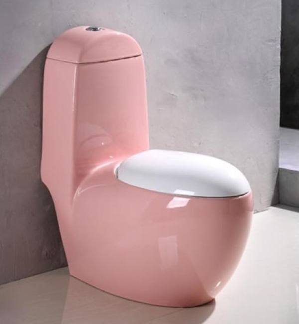 Được ứng dụng công nghệ Đức, mẫu bồn cầu này vận hành êm ái, tiết kiệm nước và cực kỳ phù hợp cho không gian có diện tích vừa và nhỏ